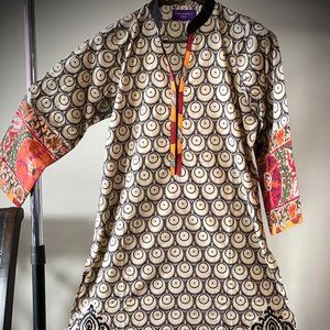 Pakistani KURTA / KAMEEZ